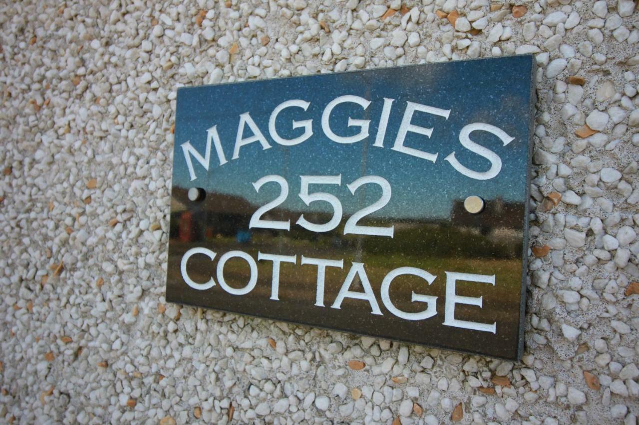 Maggies Cottage บุชมิลส์ ภายนอก รูปภาพ